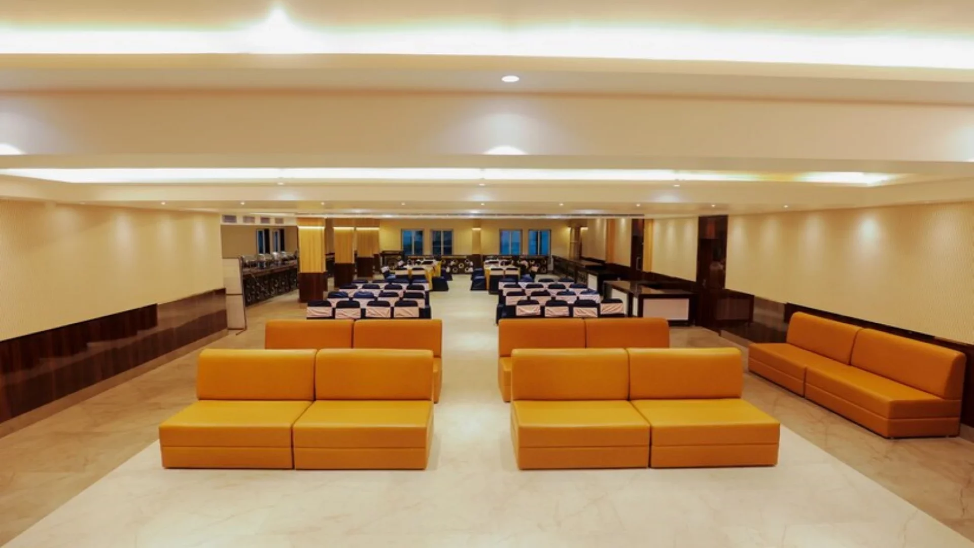 Blue Diamond The Hotel