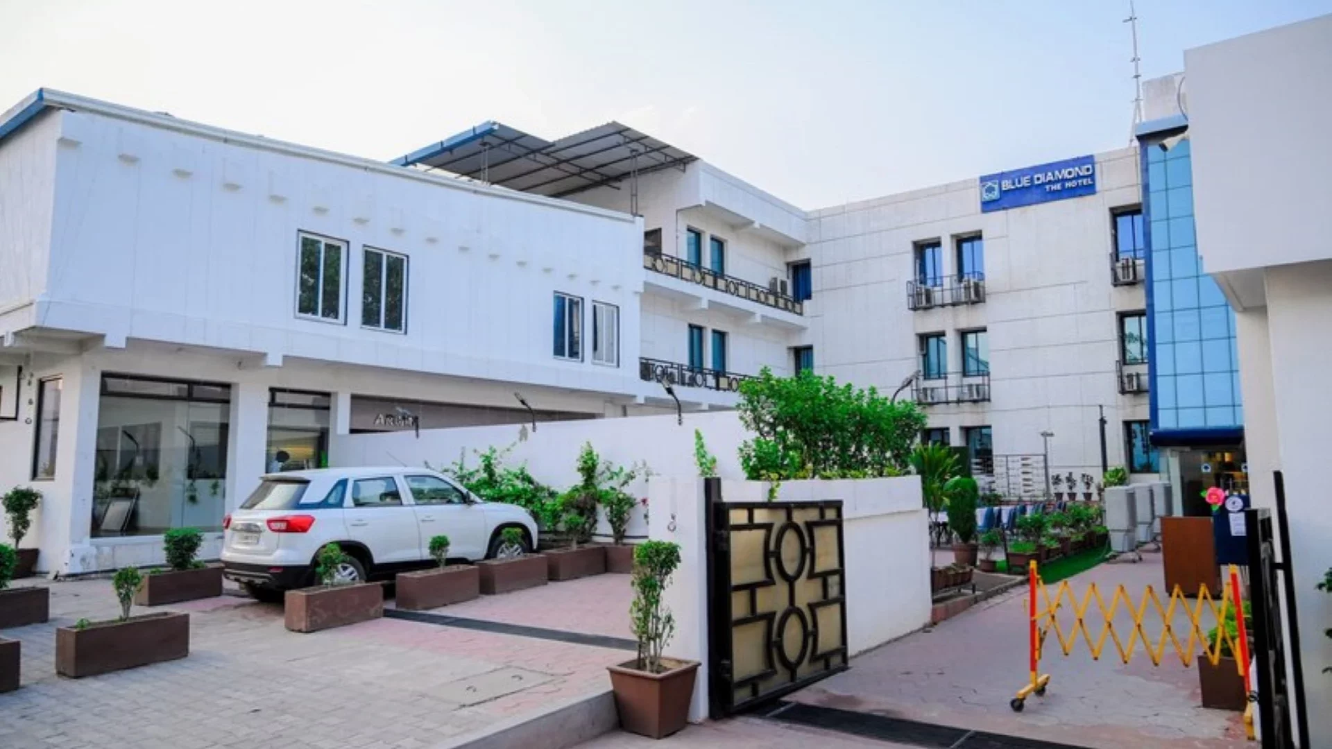 Blue Diamond The Hotel
